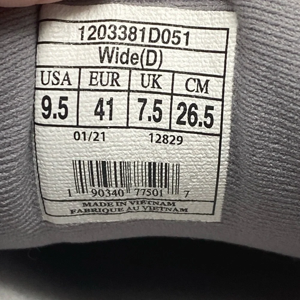 Brooks Ghost 13 Sneakers - Picture 10 of 11